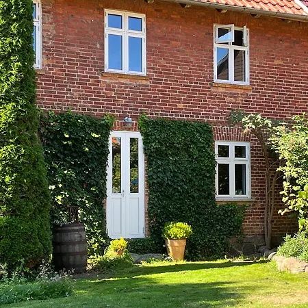 Gemuetliche, Kleine Im Kuestenland *