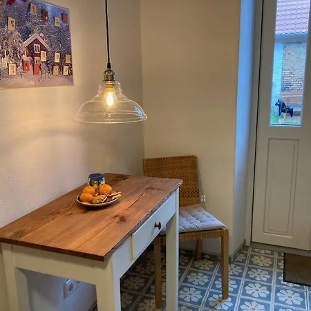 Gemuetliche, Kleine Im Kuestenland Apartment
